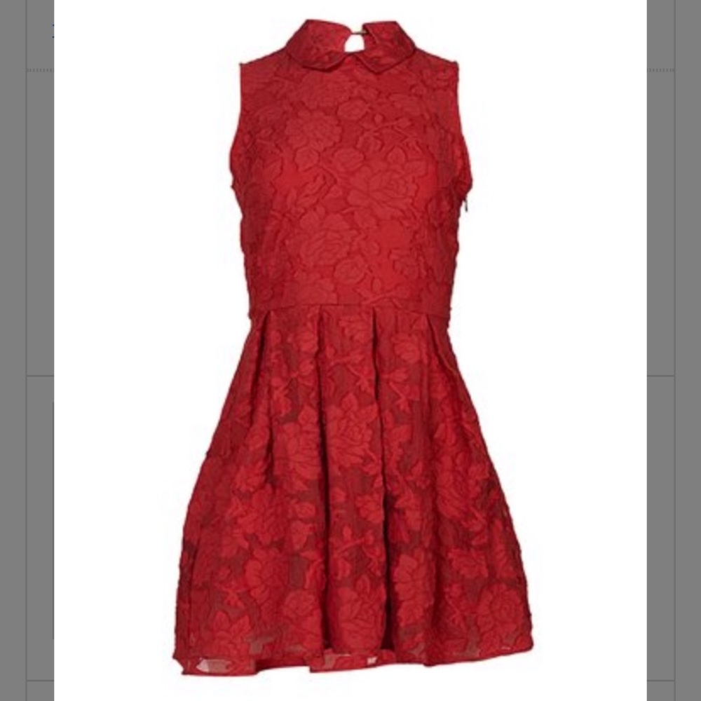 Coral dress with collar NWT